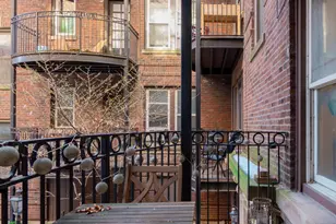 3644 N Pine Grove Ave, Chicago, IL 60613 - Photo 18