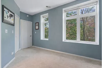 2758 W Francis Place #204, Chicago, IL 60647 - Photo 12