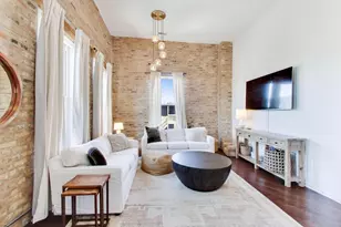 1857 N Damen Ave, Chicago, IL 60647 - Photo 6