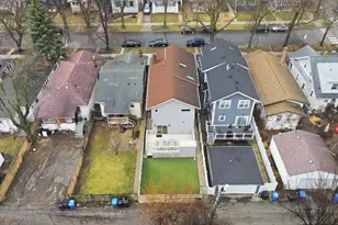 4545 N Lawndale Ave, Chicago, IL 60625 - Photo 26