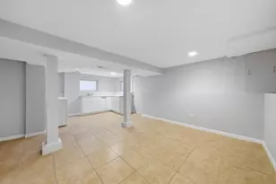 4545 N Lawndale Ave, Chicago, IL 60625 - Photo 18