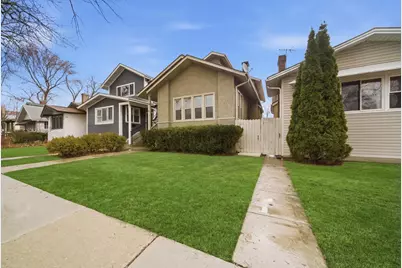 4545 N Lawndale Avenue, Chicago, IL 60625 - Photo 1