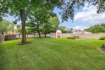 [Address not provided], Carol Stream, IL 60188 - Photo 36