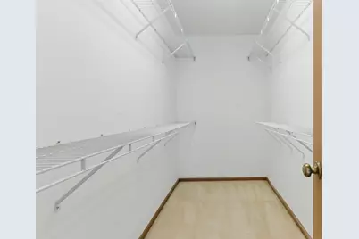 [Address not provided], Carol Stream, IL 60188 - Photo 20