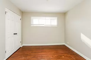 10115 S California Ave, Chicago, IL 60655 - Photo 8