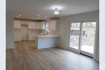 1429 Parliament Street, Crete, IL 60417 - Photo 4