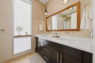 925 N Larrabee St, Chicago, IL 60610 - Photo 18