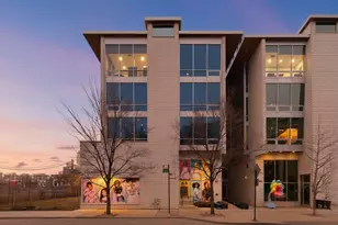 925 N Larrabee St, Chicago, IL 60610 - Photo 2