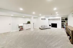 407 S See-Gwun Ave, Mount Prospect, IL 60056 - Photo 22