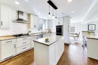 407 S See Gwun Avenue, Mount Prospect, IL 60056 - Photo 10