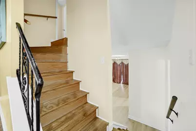 9454 Meadow Lane, Des Plaines, IL 60016 - Photo 6