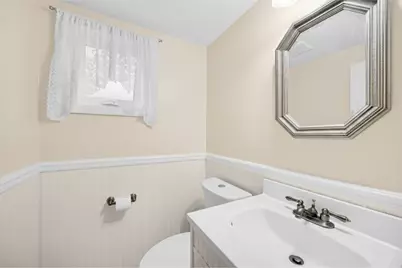 9454 Meadow Lane, Des Plaines, IL 60016 - Photo 14