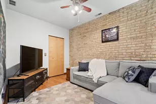 6449 N Seeley Ave, Chicago, IL 60645 - Photo 12
