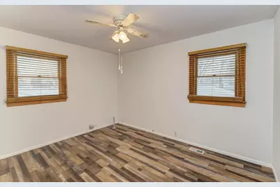 325 Hale Avenue, Romeoville, IL 60446 - Photo 14