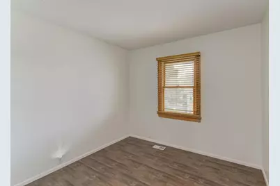 325 Hale Avenue, Romeoville, IL 60446 - Photo 18