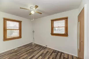 325 Hale Ave, Romeoville, IL 60446 - Photo 16