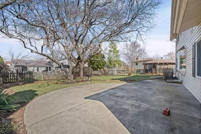 224 Downing Road, Buffalo Grove, IL 60089 - Photo 24