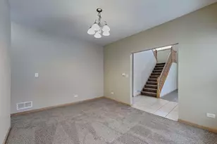 322 Clarewood Cir, Grayslake, IL 60030 - Photo 12