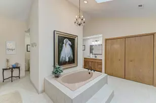 81 Country Club Dr, Bloomingdale, IL 60108 - Photo 28