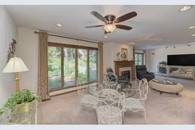 81 Country Club Drive, Bloomingdale, IL 60108 - Photo 12
