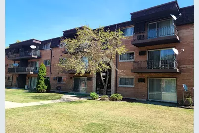18550 S Torrence Avenue #23, Lansing, IL 60438 - Photo 1