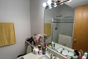 4101 N Kenmore Ave, Chicago, IL 60613 - Photo 10