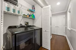 3652 N Fremont St, Chicago, IL 60613 - Photo 26