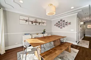 3652 N Fremont St, Chicago, IL 60613 - Photo 8