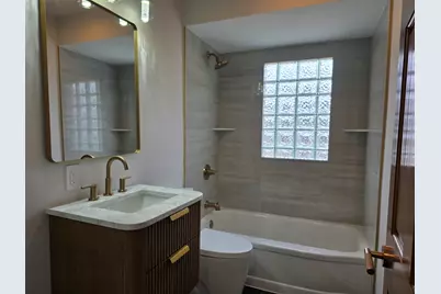 1738 Seymour Avenue, North Chicago, IL 60064 - Photo 24