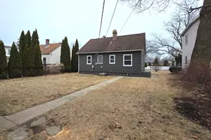 1738 Seymour Ave, North Chicago, IL 60064 - Photo 46