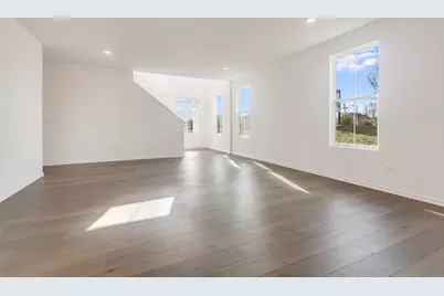 17356 S Sprucewood Drive, Lockport, IL 60441 - Photo 4