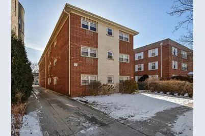 2067 W Farwell Avenue #3S, Chicago, IL 60645 - Photo 2