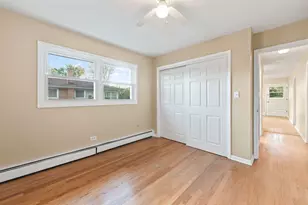 286 Wayne Ct, Bartlett, IL 60103 - Photo 12