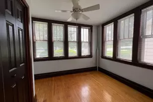 532 South St, Elgin, IL 60123 - Photo 12