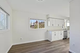 866 Clark Ln, Des Plaines, IL 60016 - Photo 6