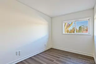 866 Clark Ln, Des Plaines, IL 60016 - Photo 8