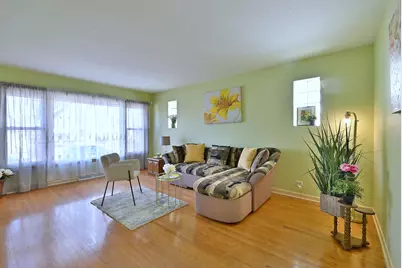 5247 N Mulligan Avenue, Chicago, IL 60630 - Photo 4