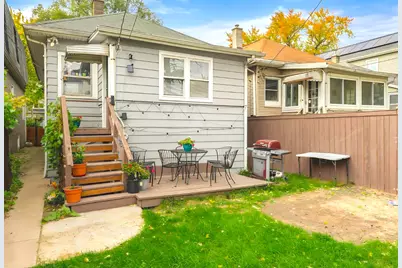 1182 S Taylor Avenue S, Oak Park, IL 60304 - Photo 2