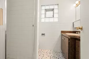 11519 S Neenah Ave, Worth, IL 60482 - Photo 12