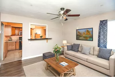 2202 E Washington Street, Joliet, IL 60433 - Photo 4