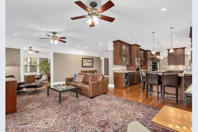 333 Kenmore Avenue, Elmhurst, IL 60126 - Photo 14