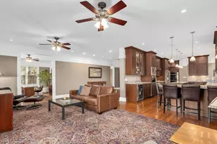 333 Kenmore Ave, Elmhurst, IL 60126 - Photo 14