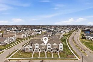 217 Goldenrod Dr, Elgin, IL 60124 - Photo 24