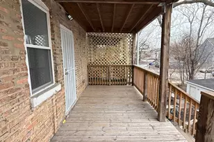 4907 W Walton St, Chicago, IL 60651 - Photo 16