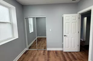 4907 W Walton St, Chicago, IL 60651 - Photo 10