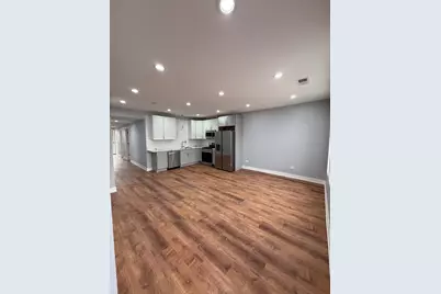 4907 W Walton Street #2, Chicago, IL 60651 - Photo 2