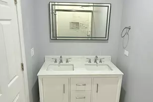 4907 W Walton St, Chicago, IL 60651 - Photo 14