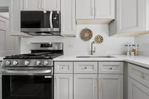 600 8th Ave, La Grange, IL 60525 - Photo 10