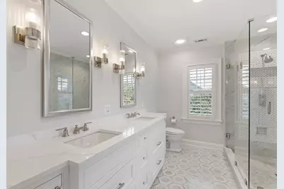 236 E North Avenue, Lake Bluff, IL 60044 - Photo 18