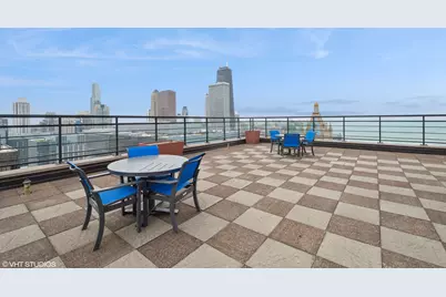 401 E Ontario Street #2902, Chicago, IL 60611 - Photo 16